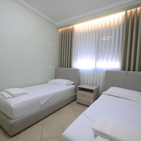 Holiday Apartment Vlore Exterior photo