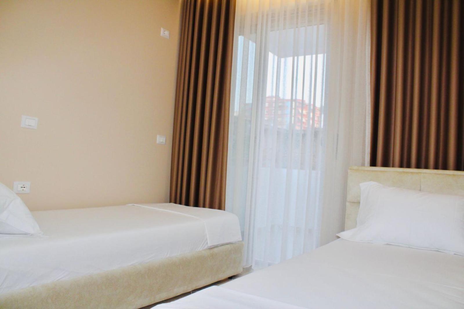 Holiday Apartment Vlore Exterior photo