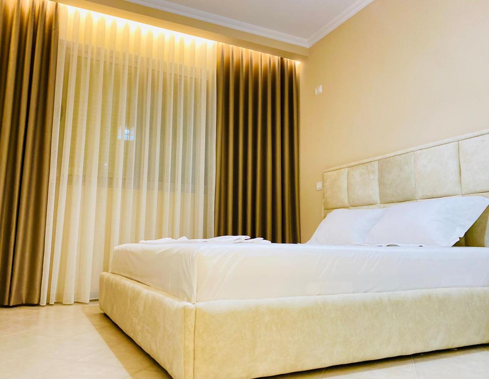 Holiday Apartment Vlore Exterior photo