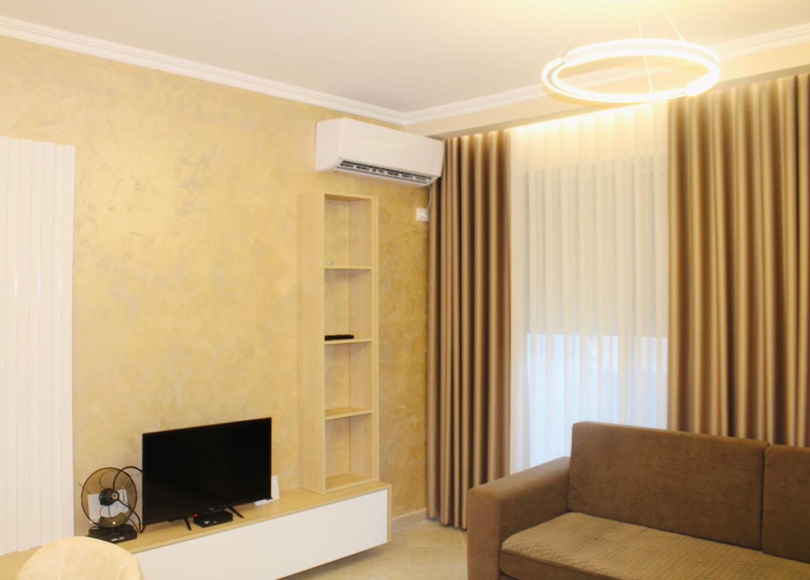 Holiday Apartment Vlore Exterior photo