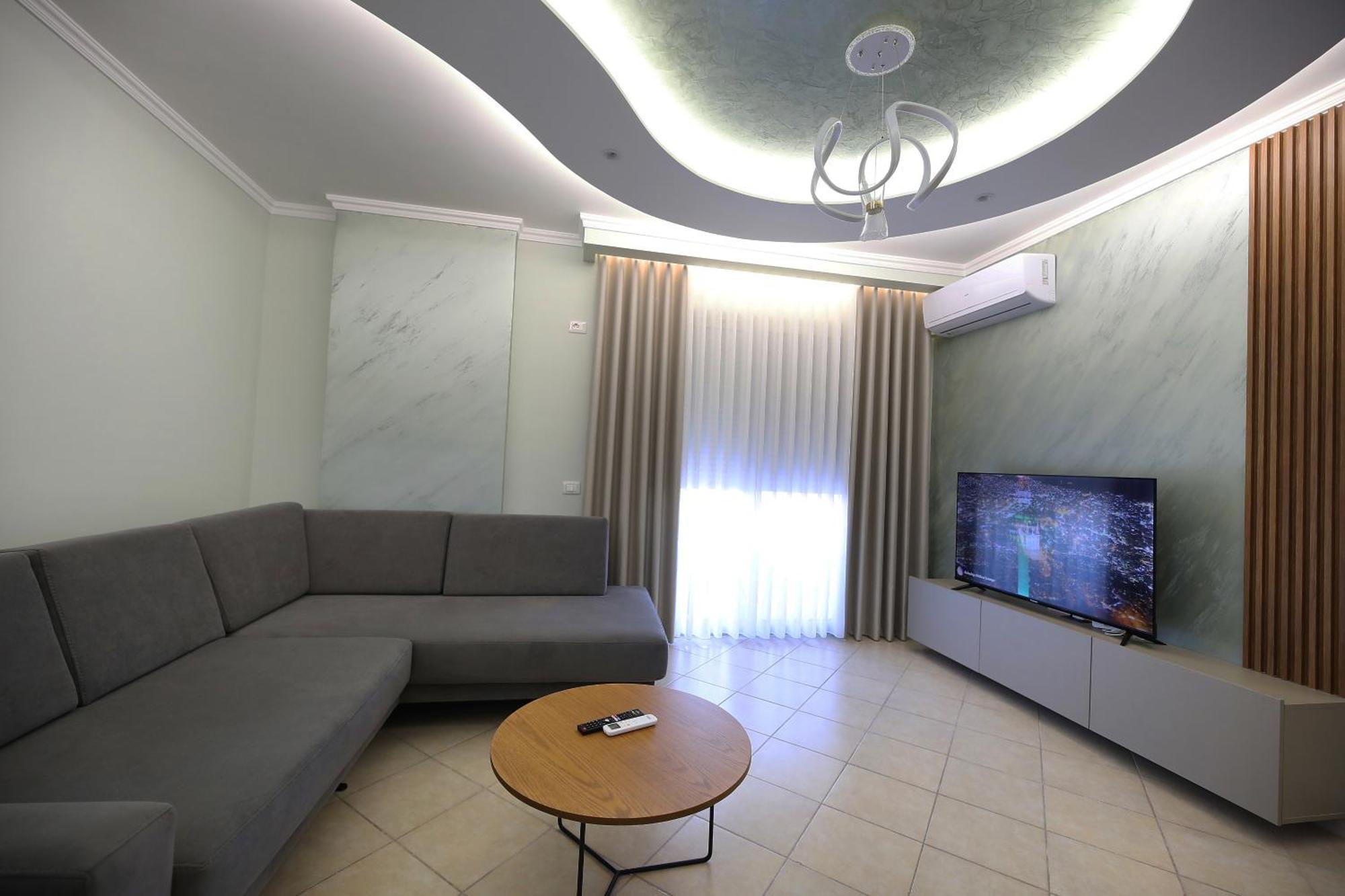 Holiday Apartment Vlore Exterior photo