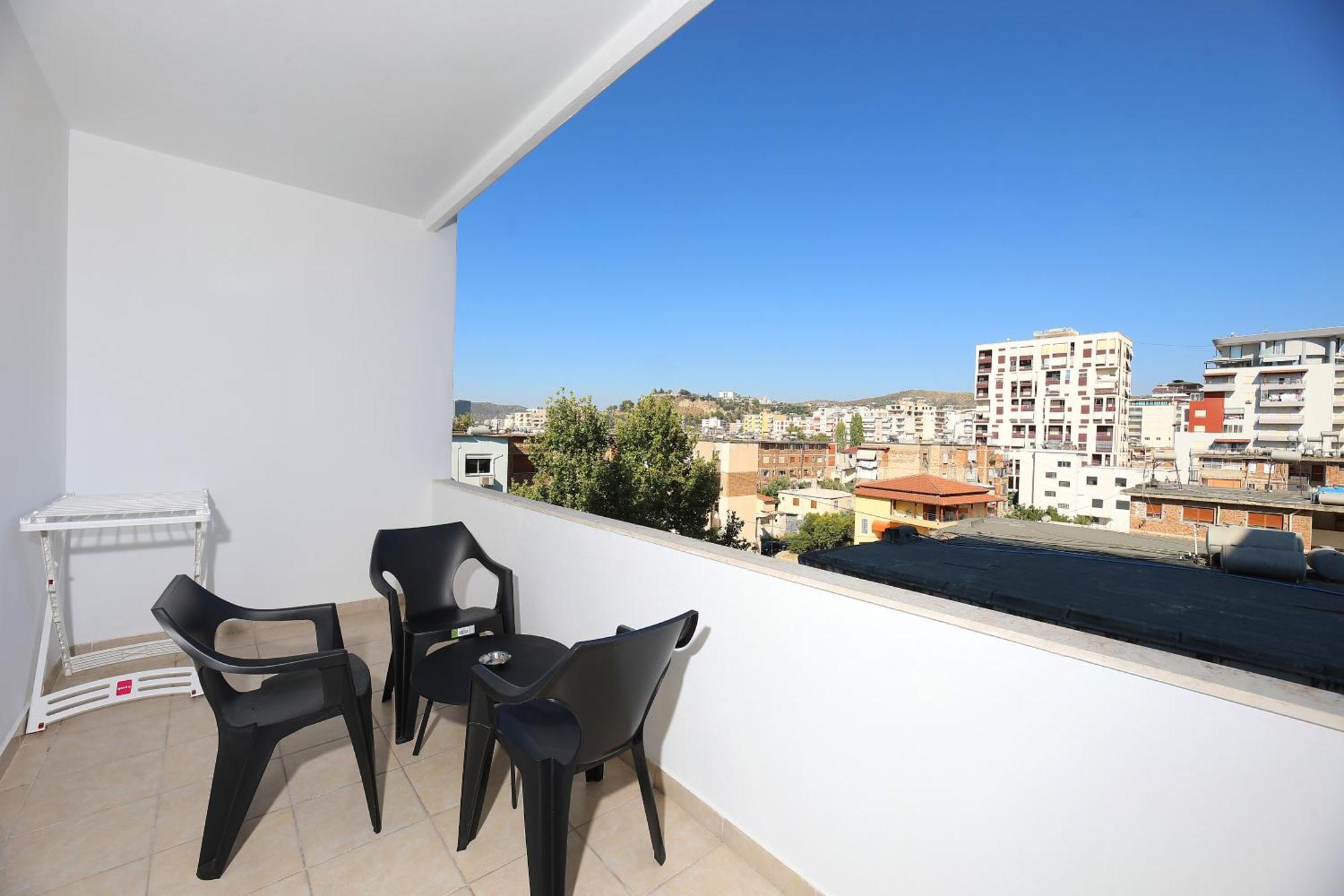 Holiday Apartment Vlore Exterior photo
